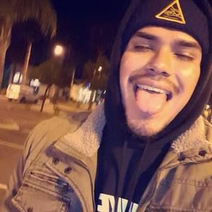 Meet your Posher, Erick